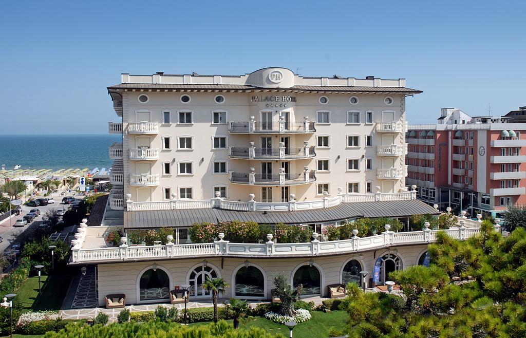Palace Hotel ميلانو ماريتيما المظهر الخارجي الصورة